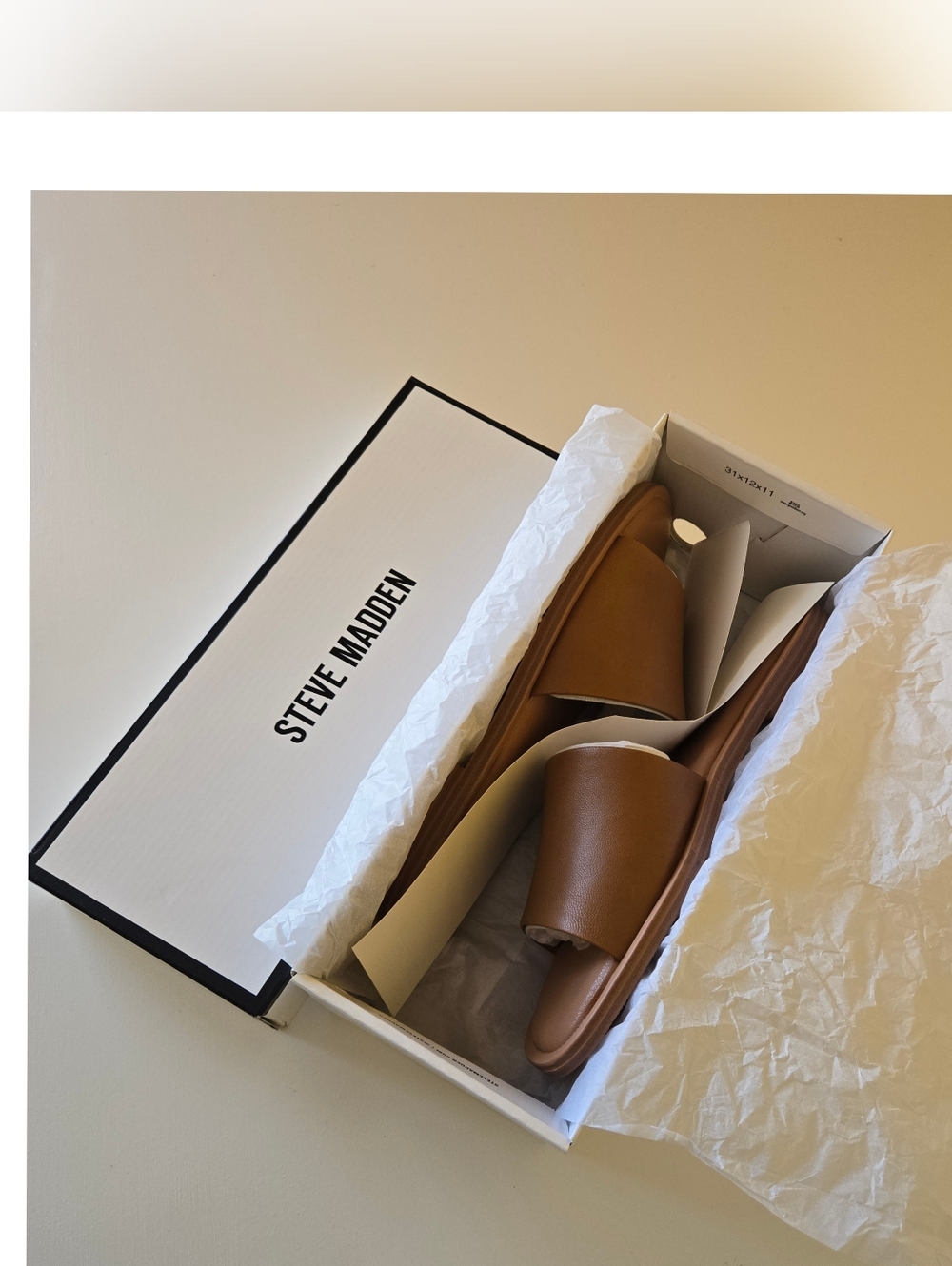 Steve Madden Dakoda Sandals Women's Cognac Lea Leather Slip On Slides Size 8W - Picture 9 of 11